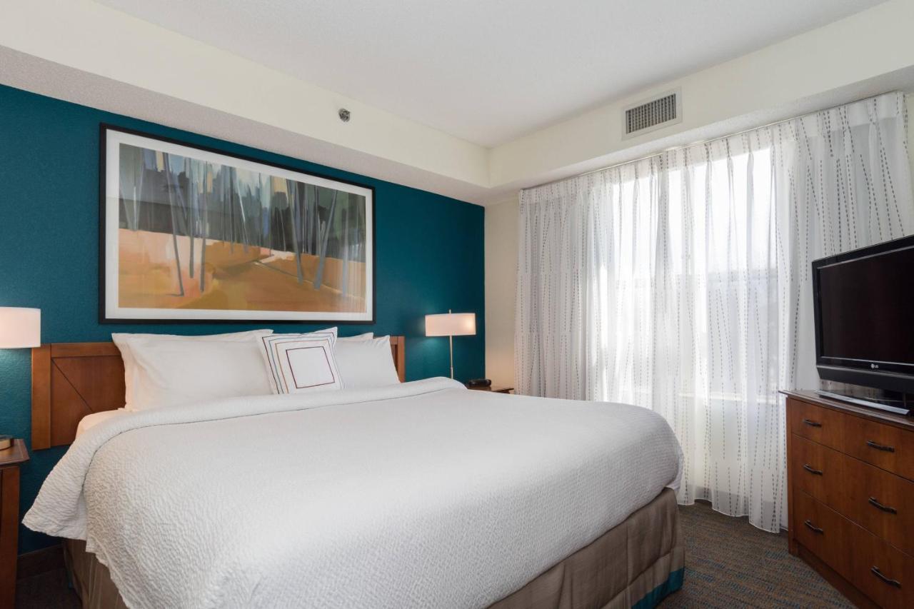 Residence Inn By Marriott Lake Norman Хантерсвилл Экстерьер фото