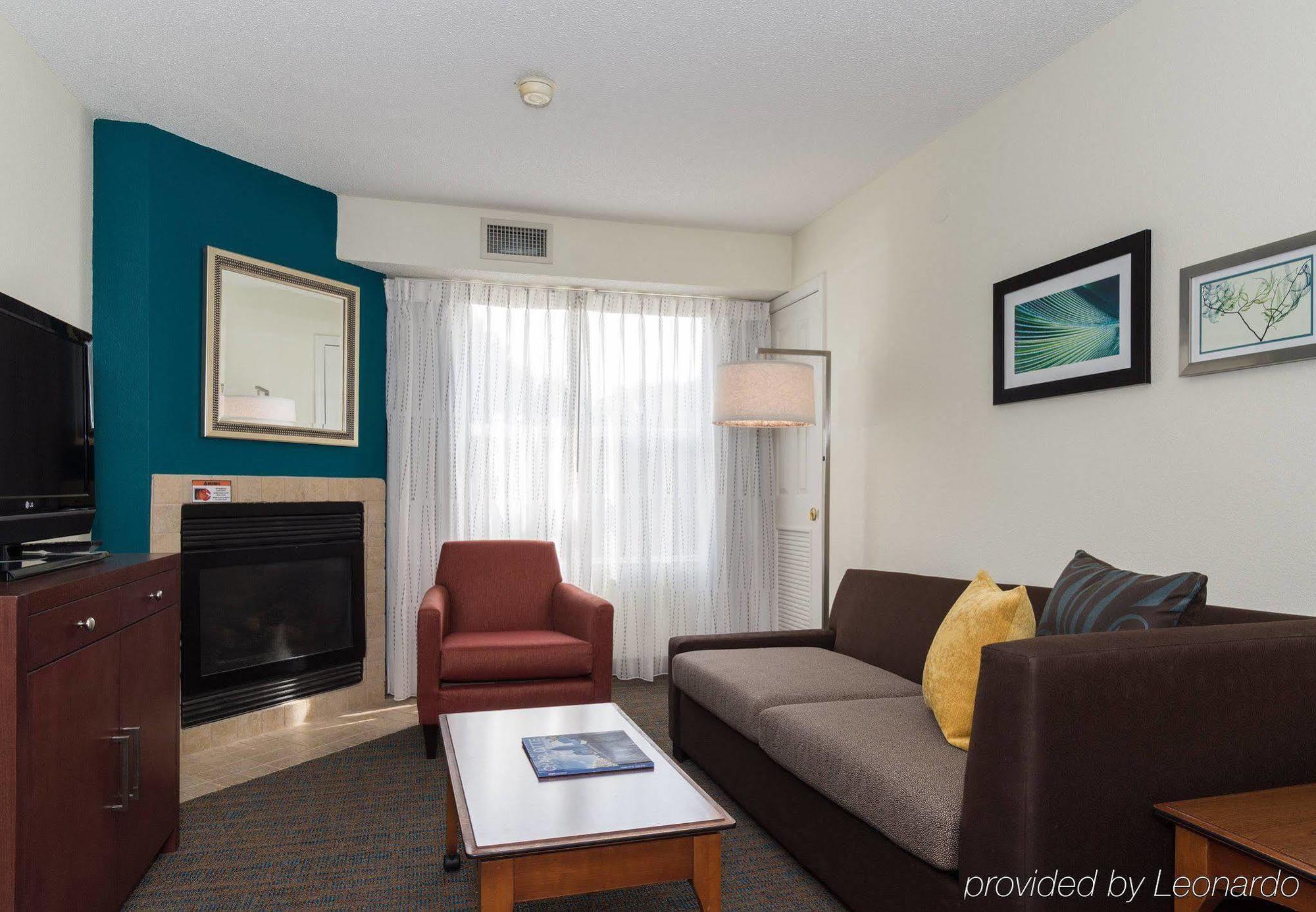 Residence Inn By Marriott Lake Norman Хантерсвилл Экстерьер фото
